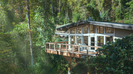 Nantahala Outdoor Center logo